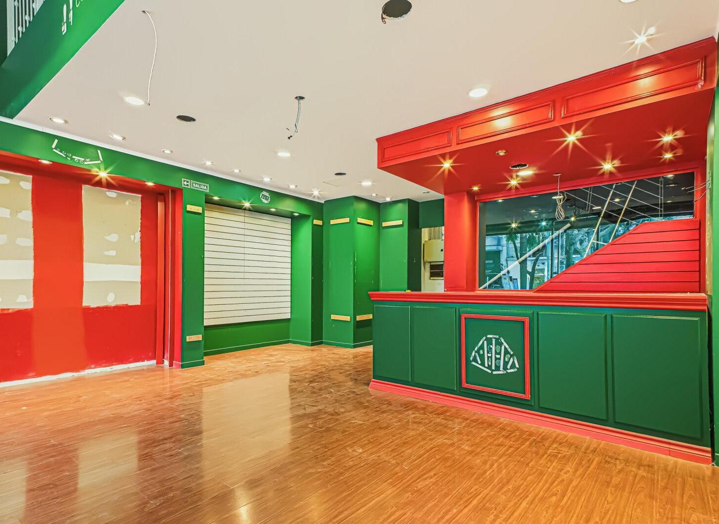 Foto de Local comercial - Las Cañitas - Palermo - 106 metros - 2 plantas - más, imagen 2