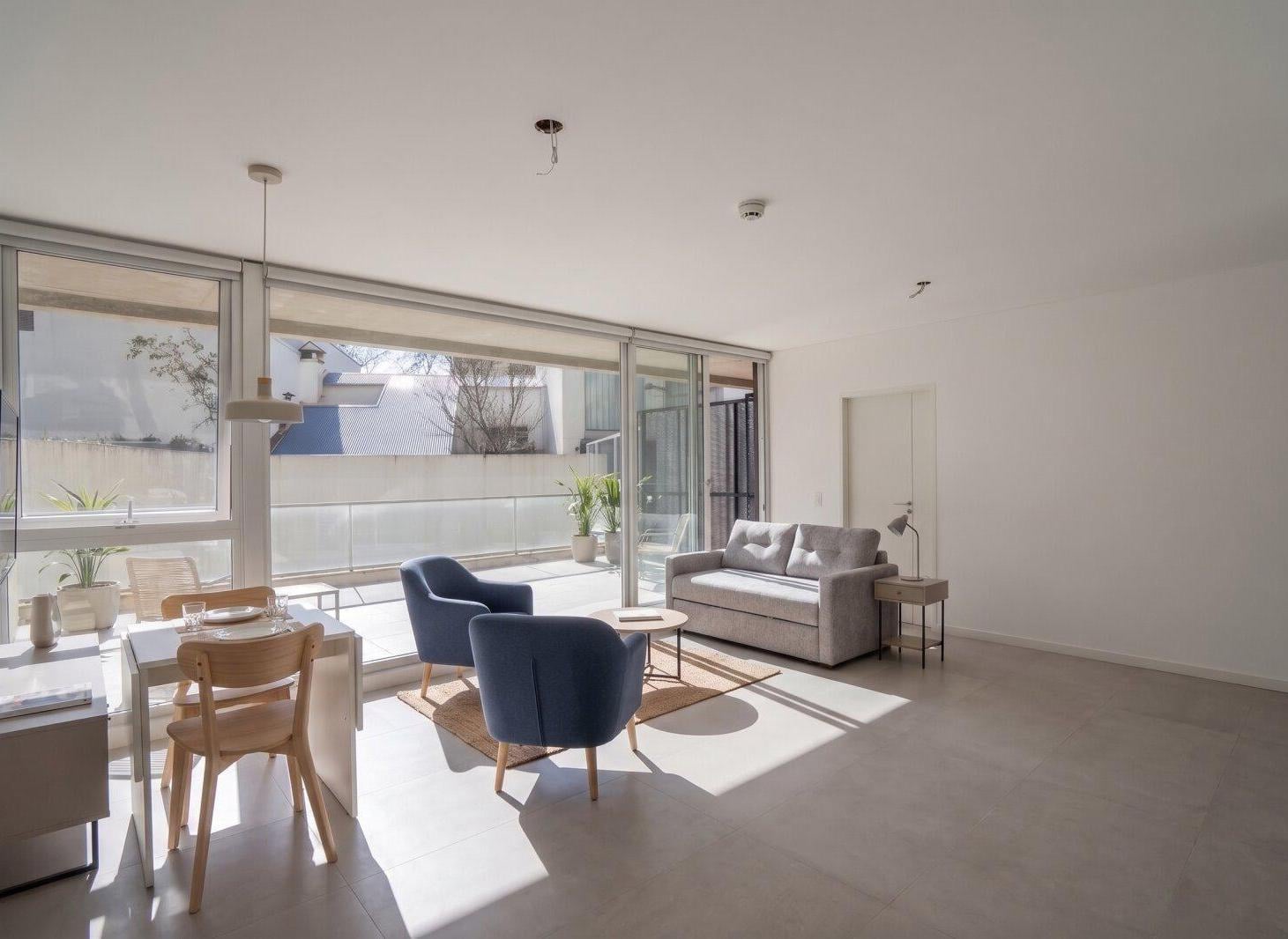 Foto de Monoambiente con Balcón Terraza al contrafrente, imagen 1