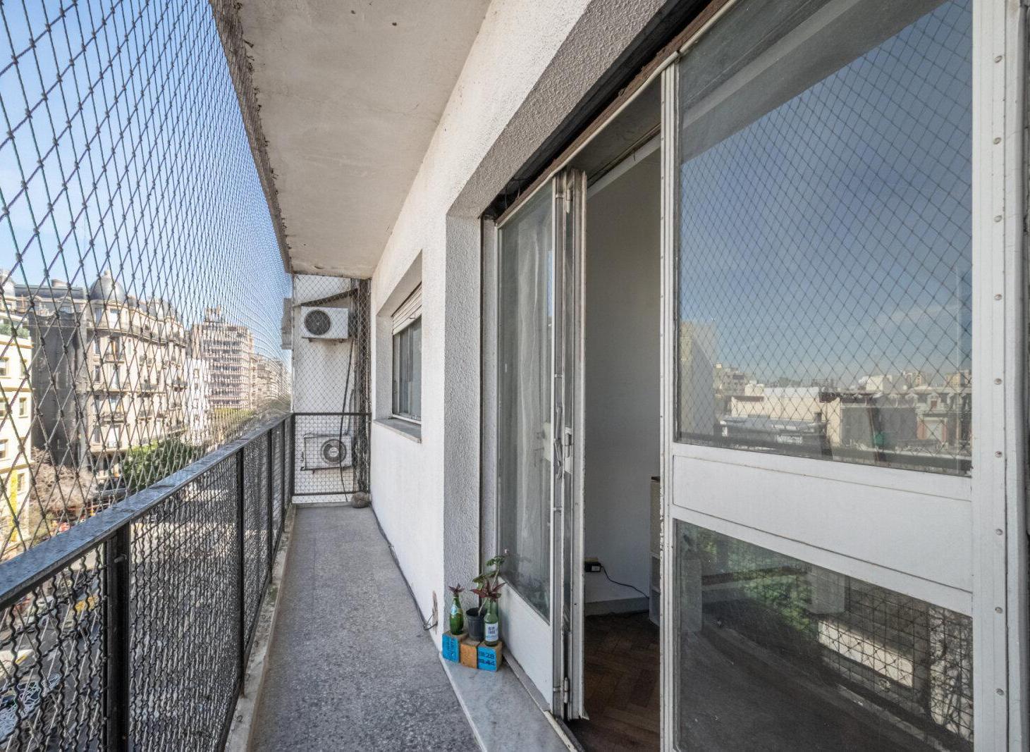Foto de VENTA - DEPARTAMENTO - 2 AMBIENTES - BALCON - MONSERRAT - OPORTUNIDAD, imagen 1