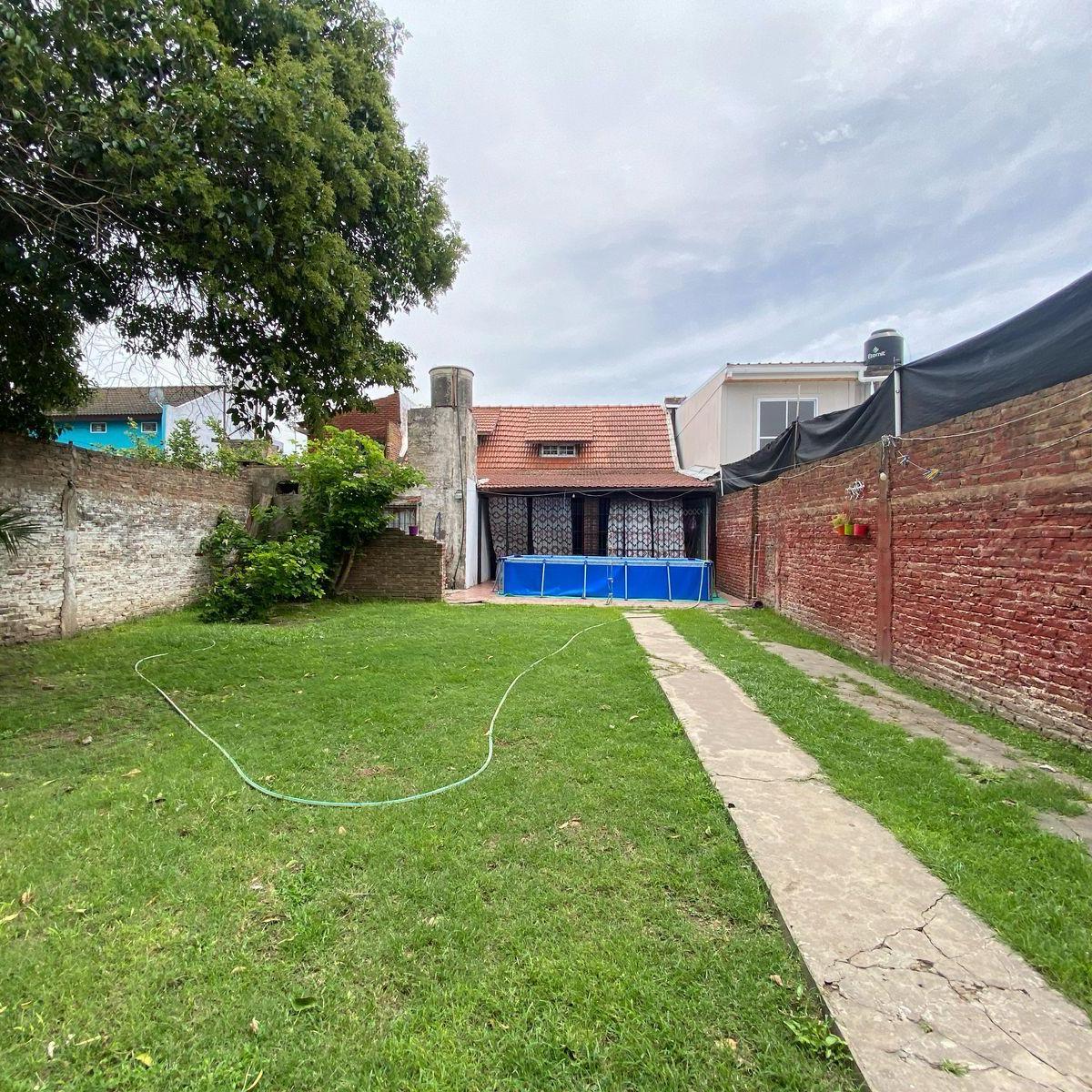 Excelente Casa en Venta Zona Parque Lomas. 3
