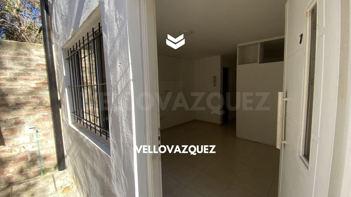 Foto de Depto PH . Ambiente y medio . Lomas, imagen 5
