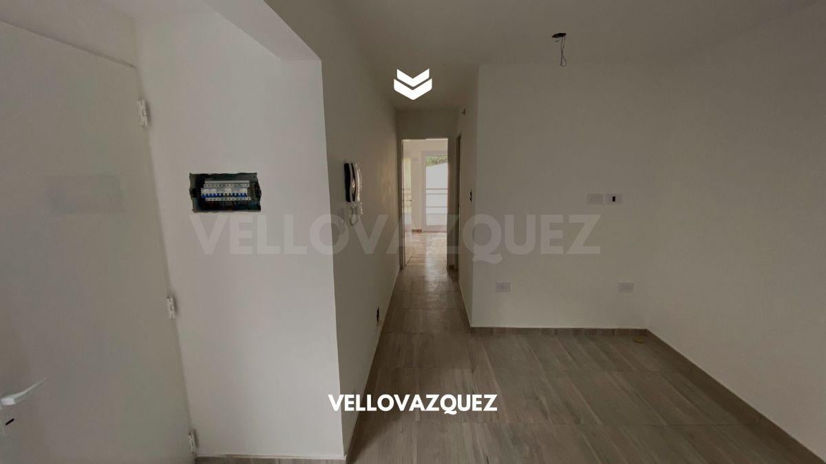 Foto de Depto 2 amb con balcón y cochera, imagen 5