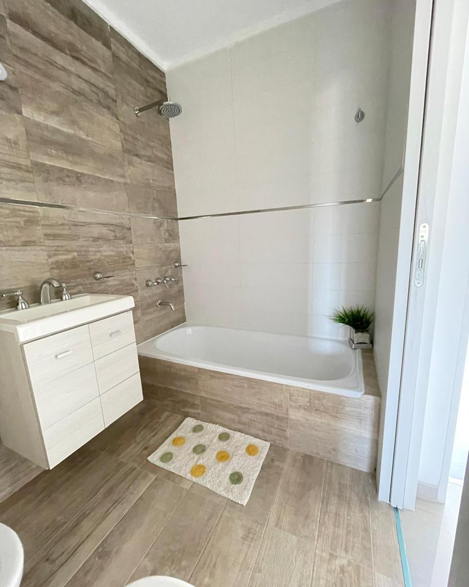 Hermoso Departamento con Diseño Moderno y Detalles de Calidad 3