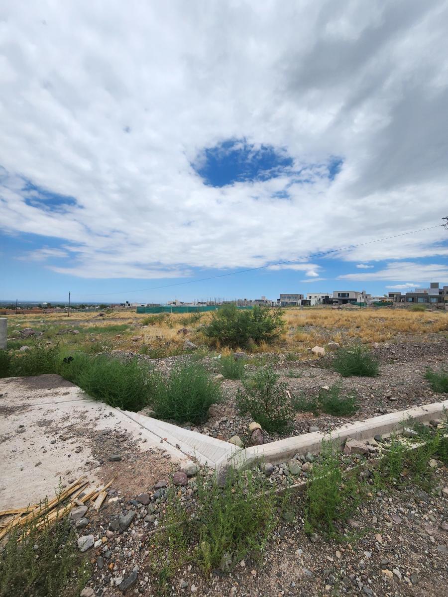 Venta Lote Barrio Privado La Bastilla 2