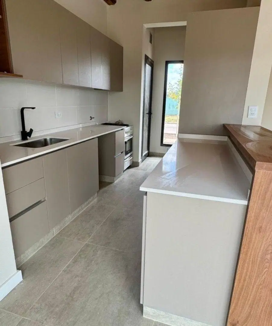VENTA Casa La Quebrada barrio privado
Maipú Mendoza 5