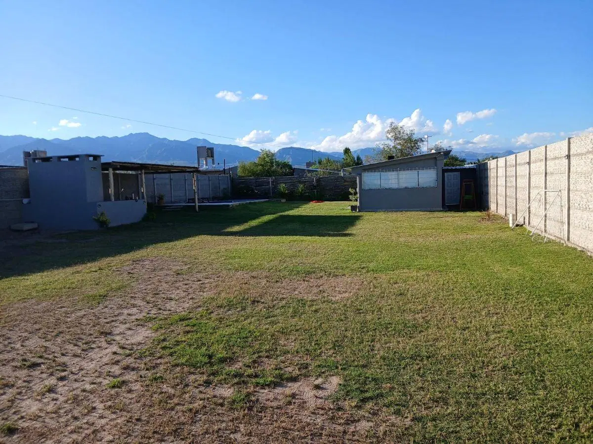 VENTA Quincho con pileta + lote Ruta provincial 82 , Barrio Lugar Escondido. Las Compuertas 5