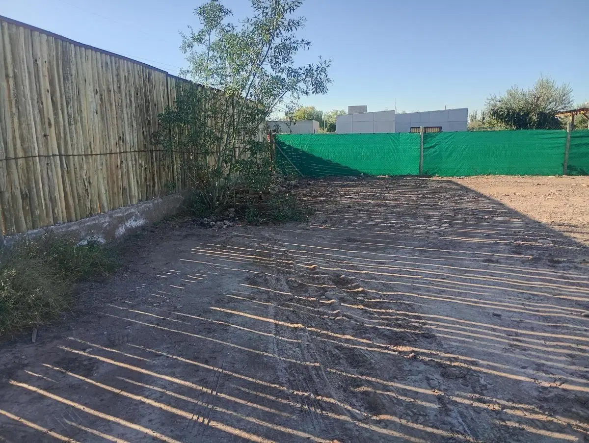 Lote en venta en barrio privado Quintas de Russell, Maipu. 3