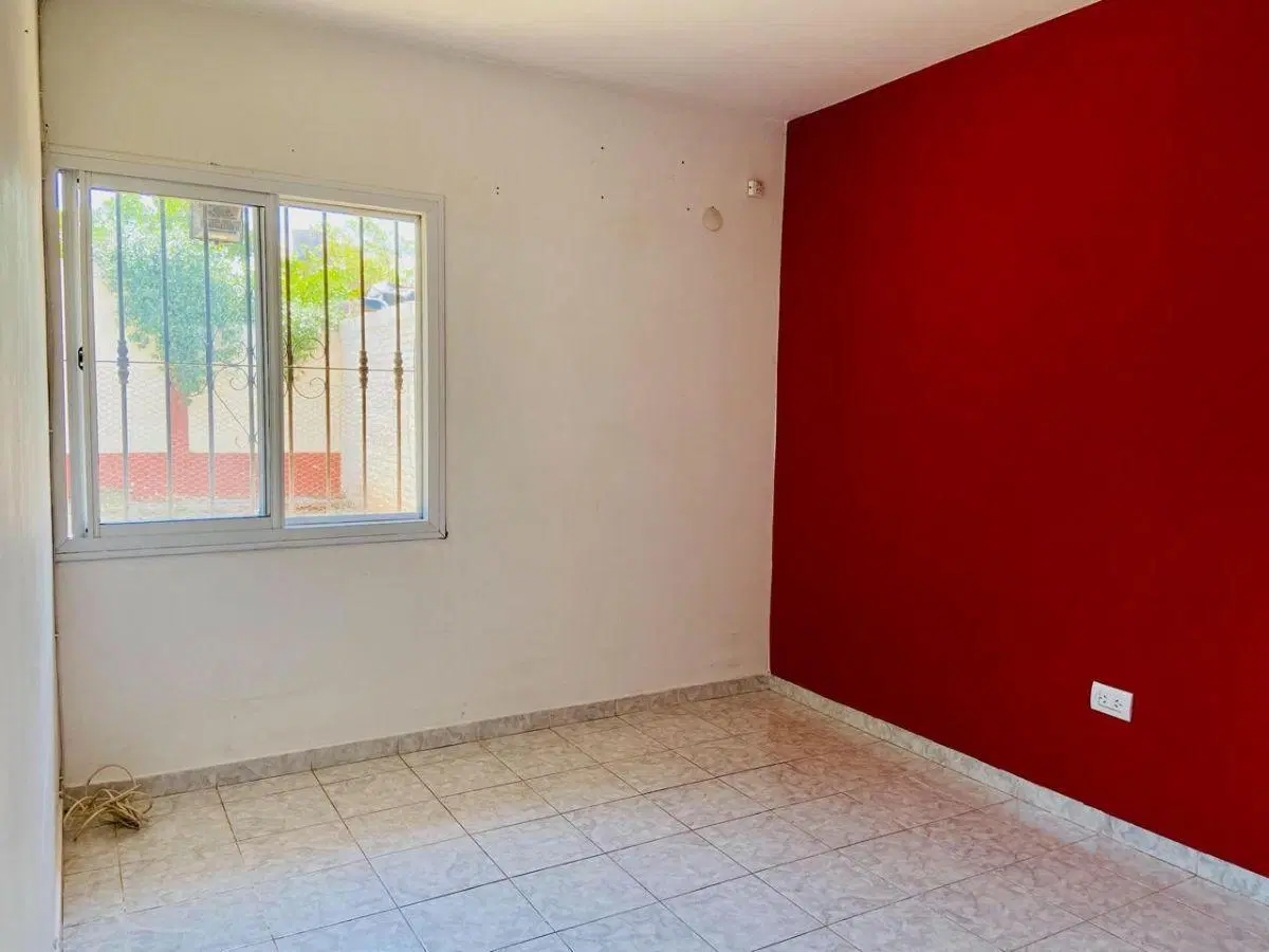 CASA APTA CRÉDITO EN VENTA, BARRIO TERESA DE LOS ANDES 4