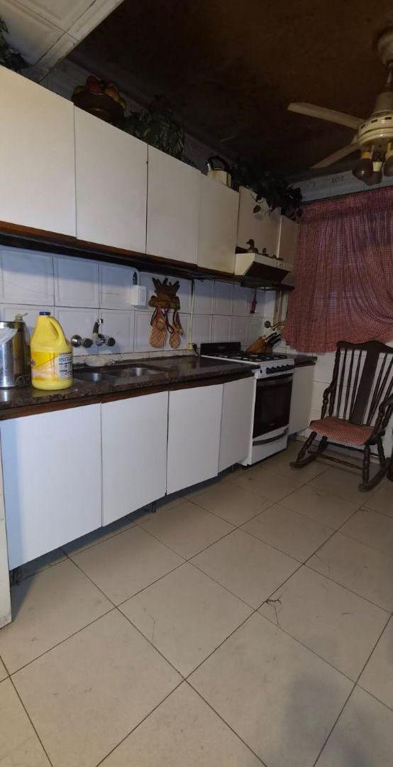 Foto de VENTA Casa Videla Castillo Cuarta Este Ciudad de Mendoza, imagen 2