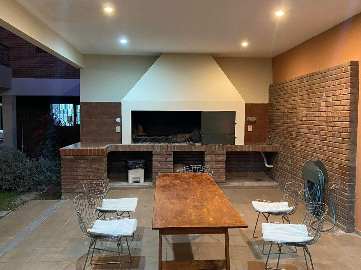 Foto de VENTA Casa Chacras de Coria calle Darragueira Mendoza, imagen 3
