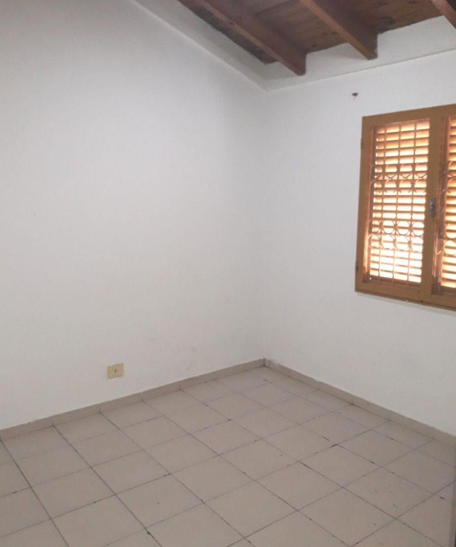 Foto de Casa en Alquiler de 3 dormitorios en Barrio 21 de Julio Lujan de Cuyo, imagen 5