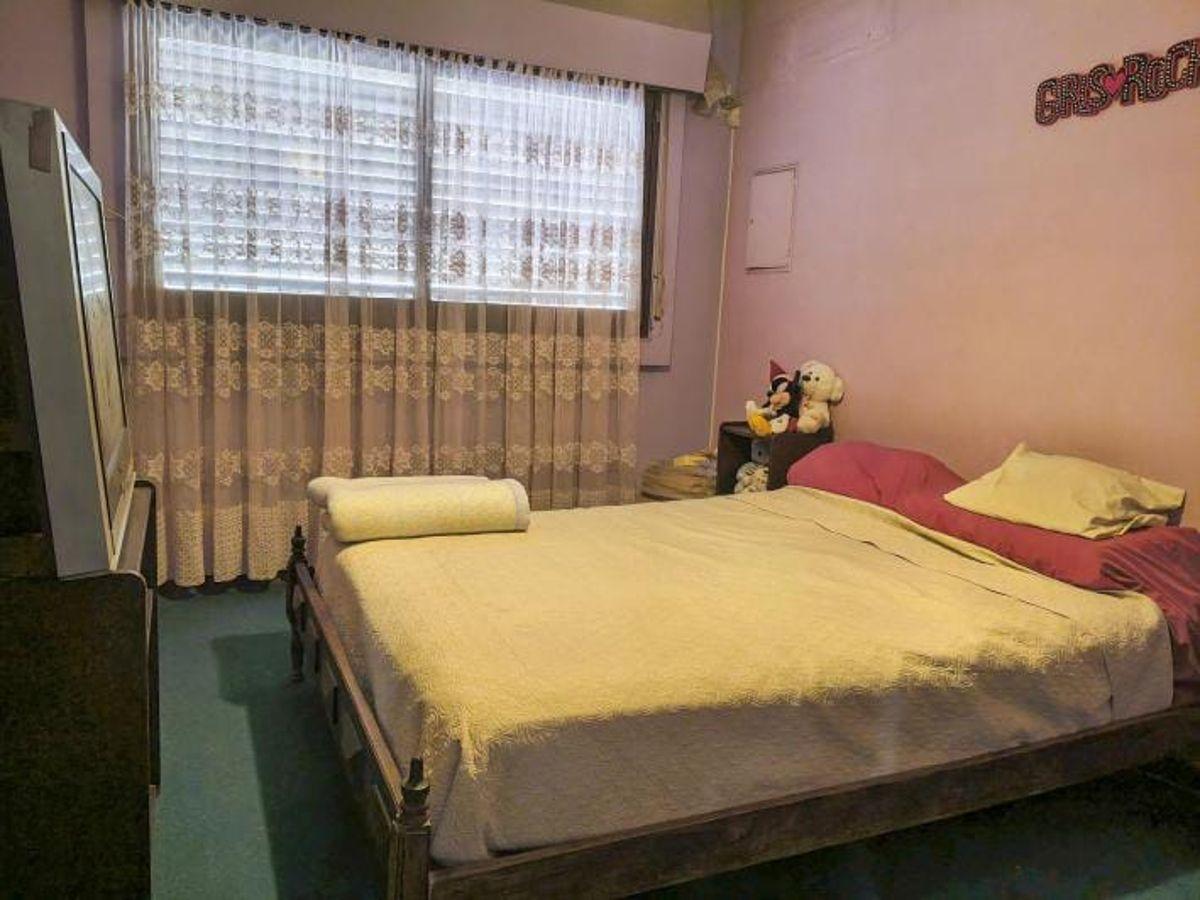 Foto de VENTA Casa Bombal Sur. Echeverría entre Tucumán y Arizu Godoy Cruz, imagen 3