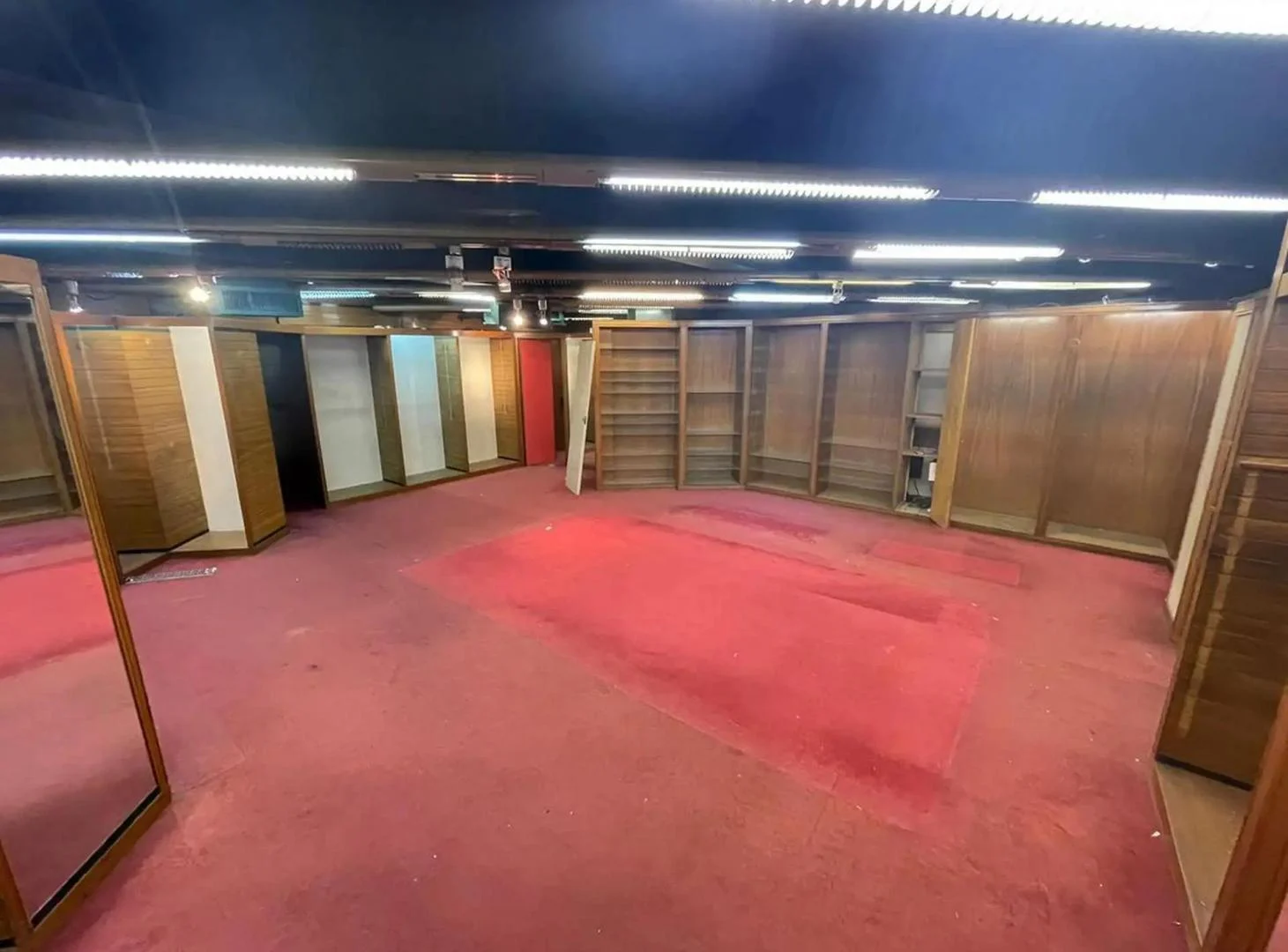 Foto de EXCELENTE! Local Comercial con Oficinas Callao y Santa Fe, Recoleta, imagen 3