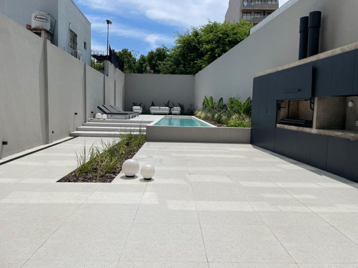 iNCREIBLE DEPTO DE 4 AMBIENTES de 170 M2 - BALCON - PATIO - FULL AMENITIES! IMPERDIBLE!!