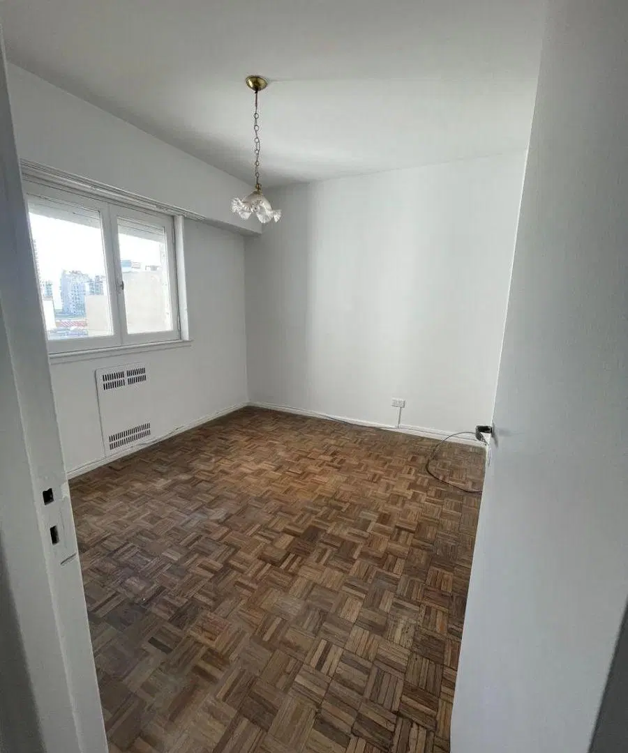 Alquiler Departamento de 3 Amb. Con Dependencia en Balvanera 4