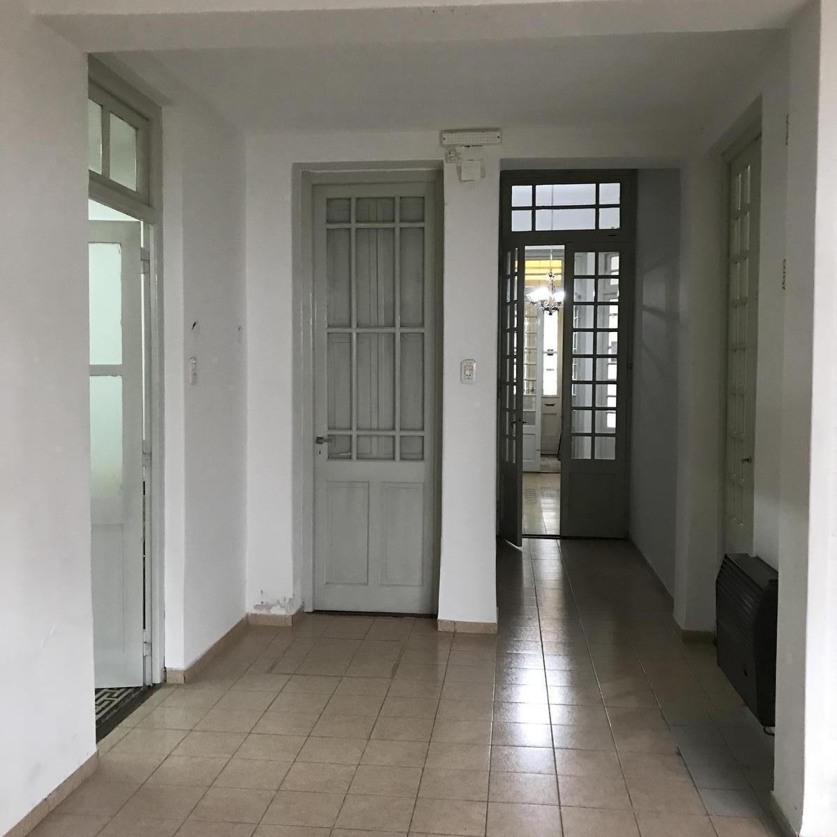 Casa Estilo Antiguo Sobre Arist del Valle 4