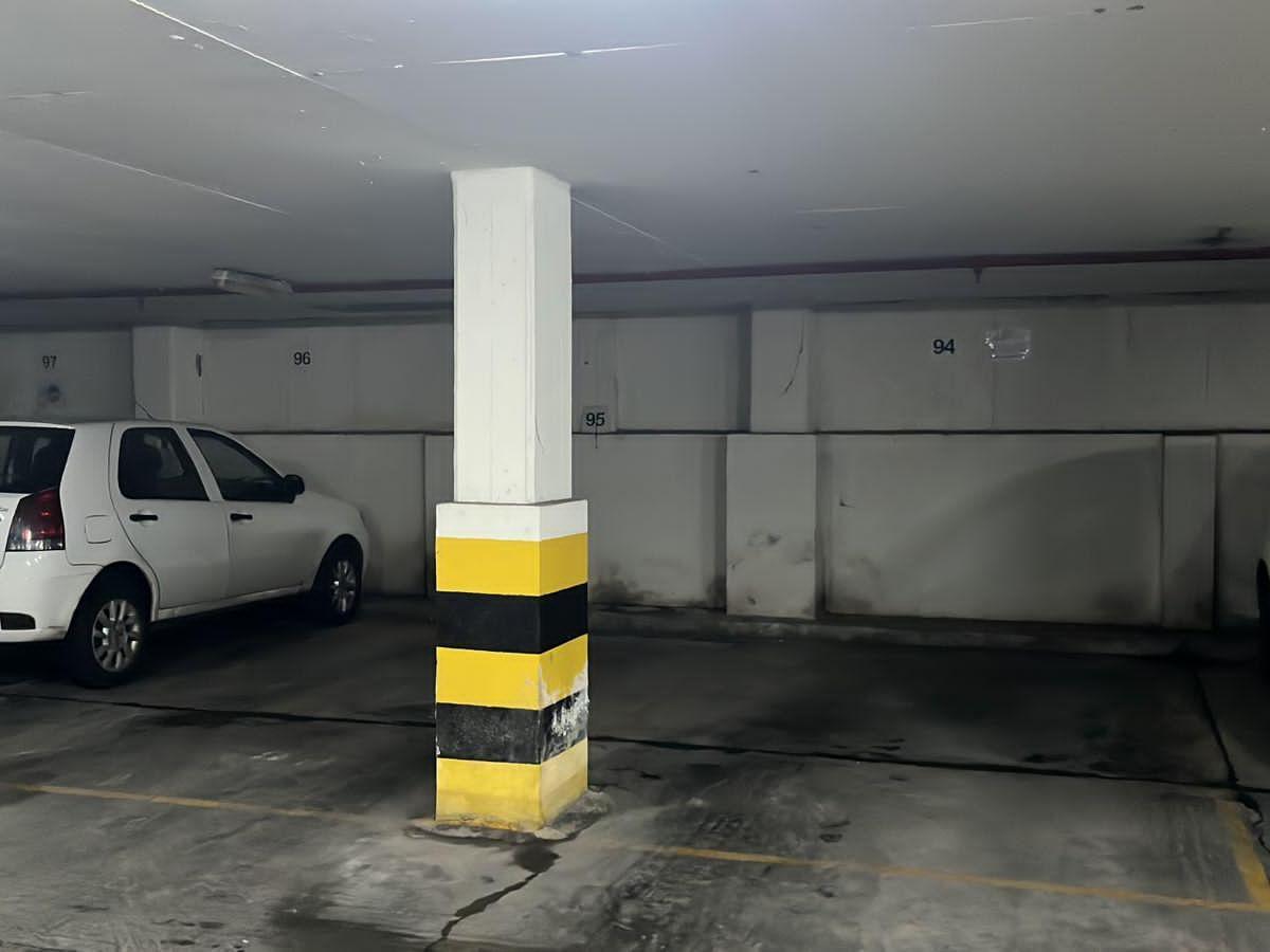 Foto de Amplia cochera apta camioneta en Zona Tribunales, General Paz al 500, imagen 3