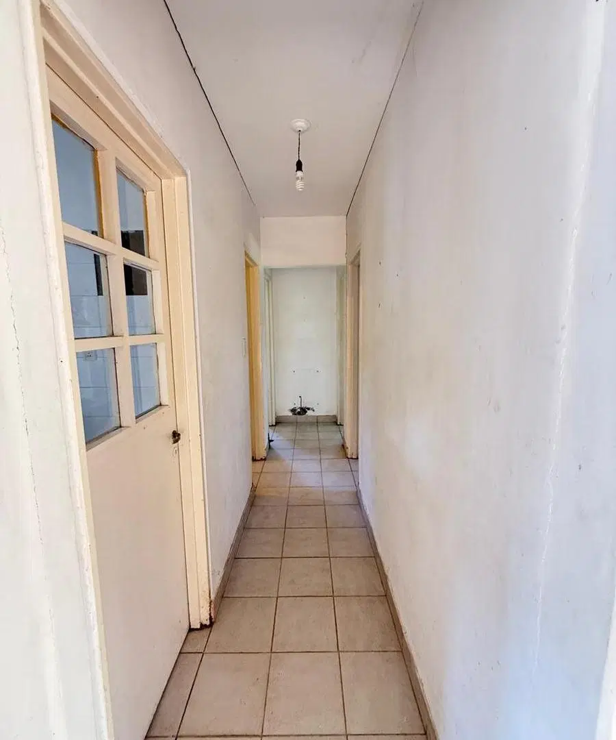 Terreno de 5.400 m2 con casa en El Cadillal, ideal para emprendimiento, con escritura 5