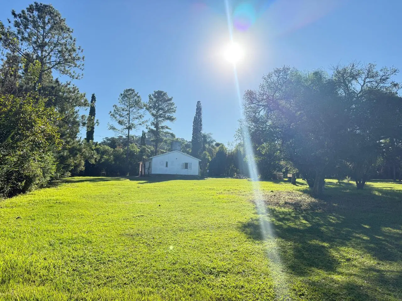 Terreno de 5.400 m2 con casa en El Cadillal, ideal para emprendimiento, con escritura 8