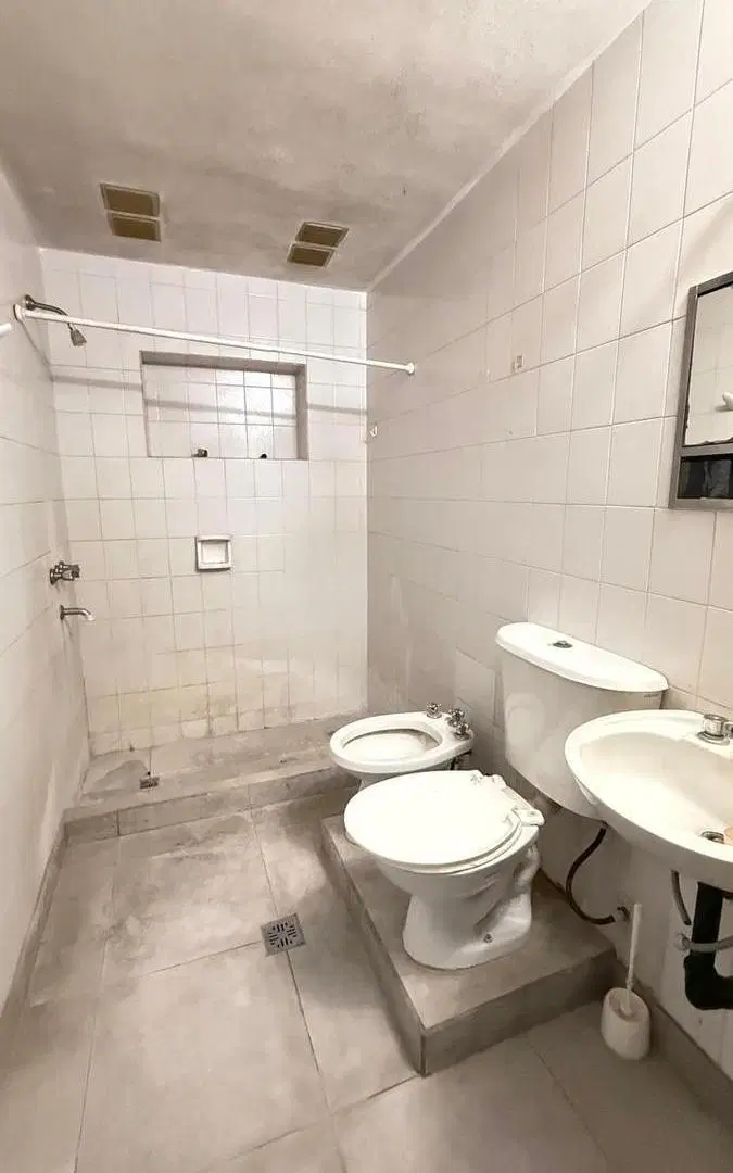 Casa de 3 dormitorios en VENTA en Barrio Viajantes, Yerba Buena, a metros de la Av. Perón 8
