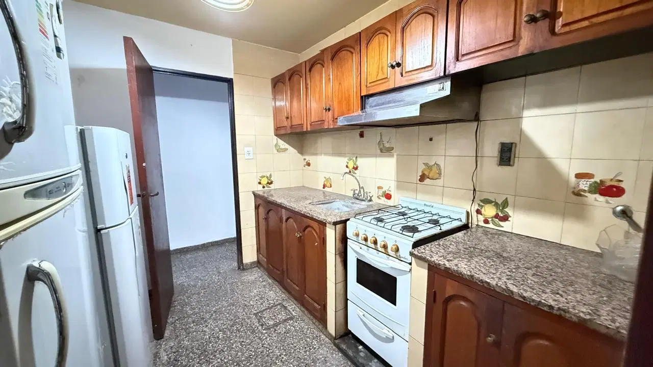 Casa de 3 dormitorios en VENTA en Barrio Viajantes, Yerba Buena, a metros de la Av. Perón 5