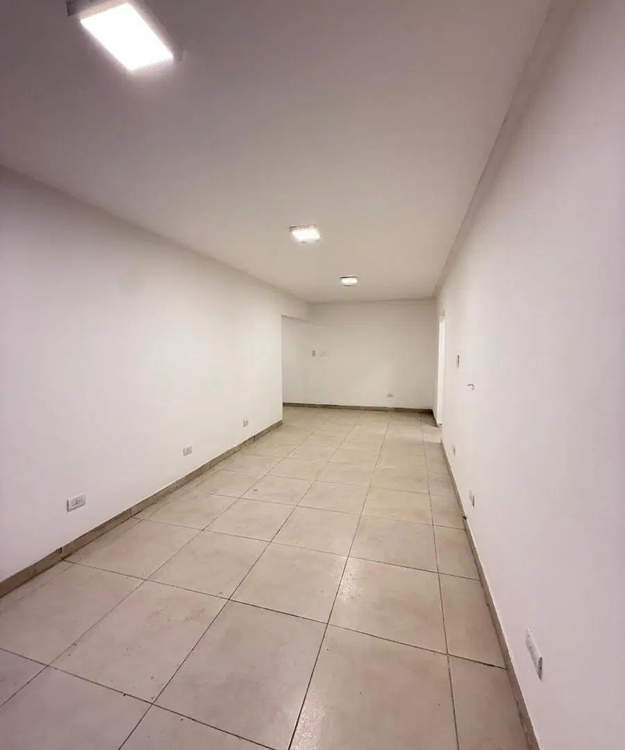 Departamento de 2 dormitorios con patio en planta baja en Laprida al 300, Barrio Norte, SMT 3