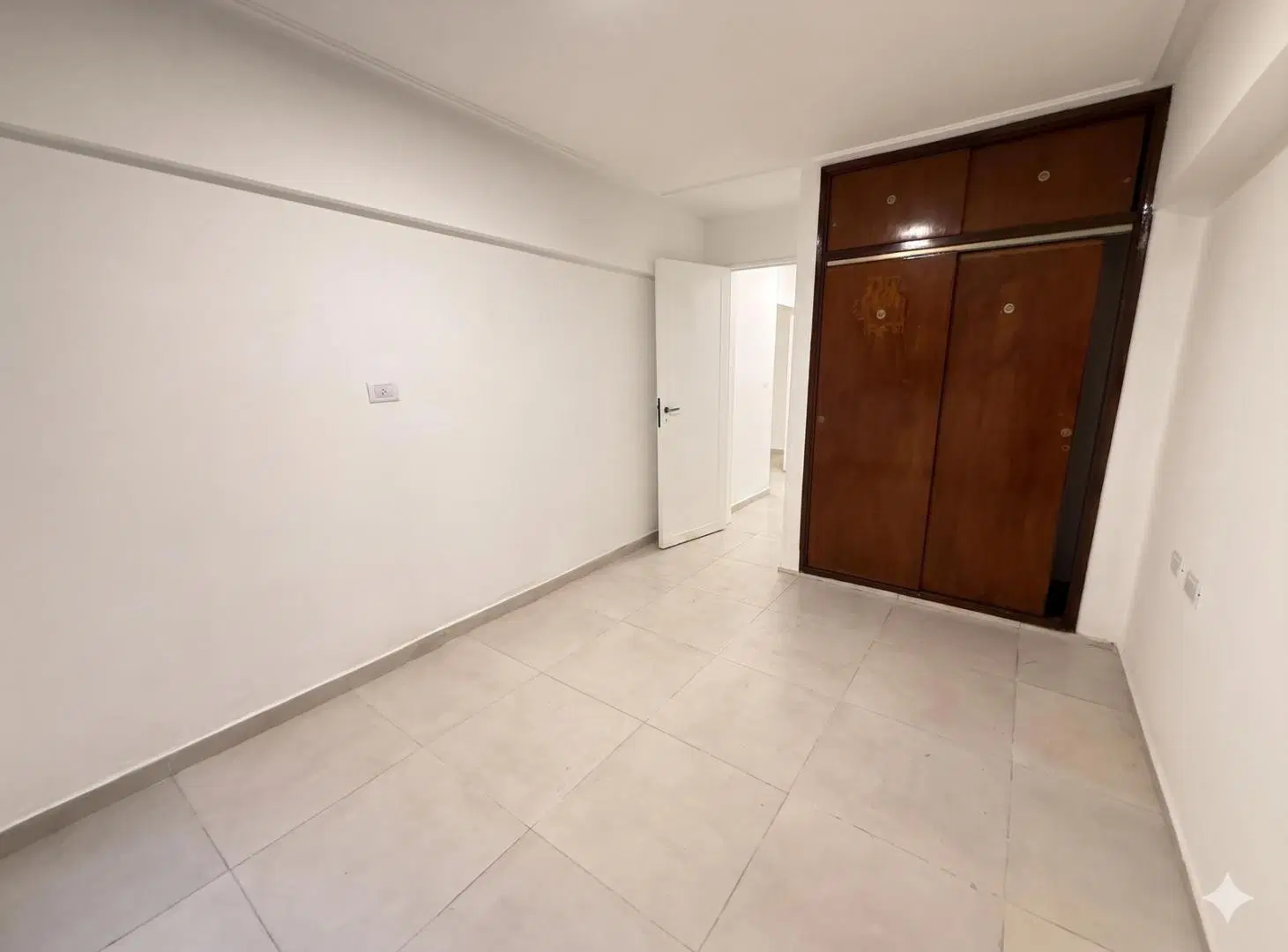 Departamento de 2 dormitorios con patio en planta baja en Laprida al 300, Barrio Norte, SMT 4