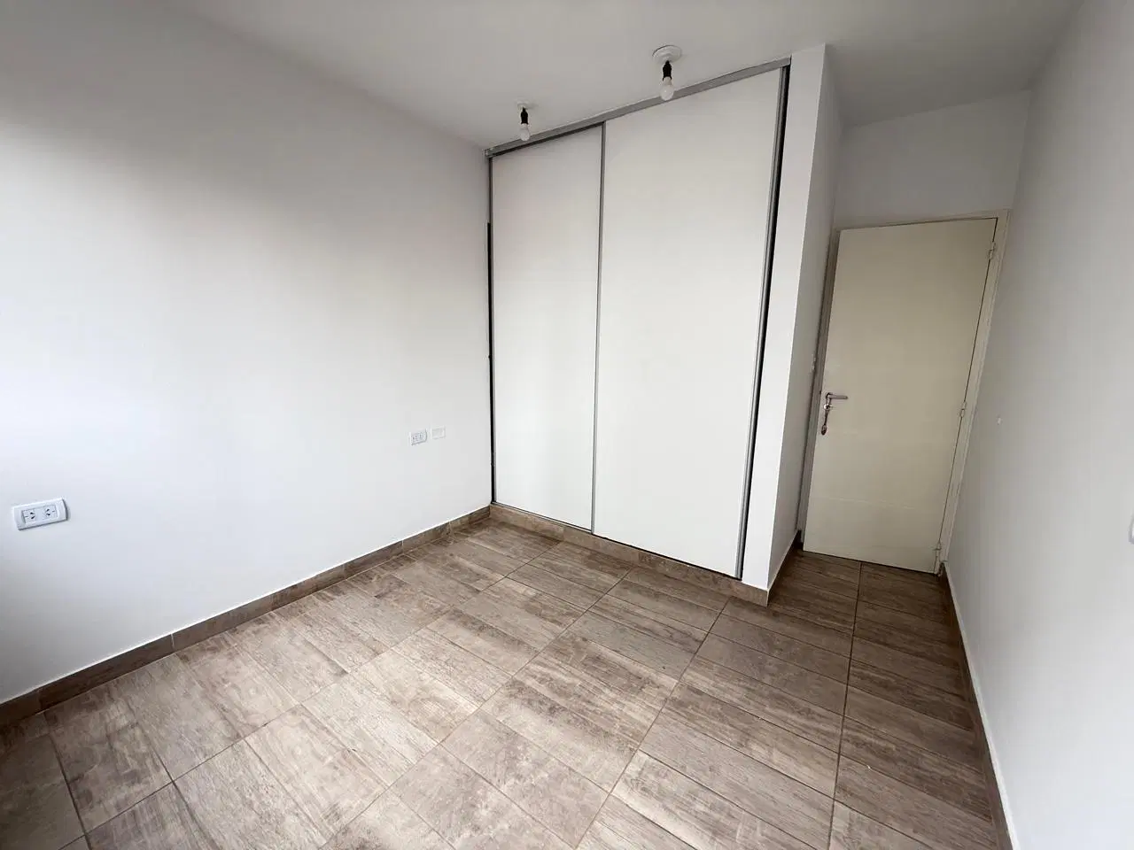 ALQUILER! Hermoso departamento de 1 dormitorio en Balcarce al 800, Barrio Norte, con AMENITIES 2