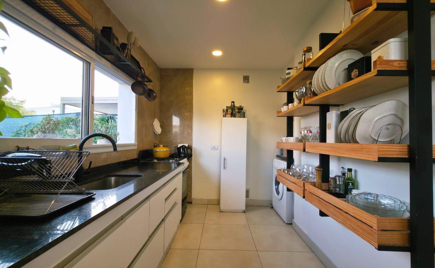 Foto de Hermosa casa de 2 dormitorios en VENTA en barrio privado Altos del, imagen 4