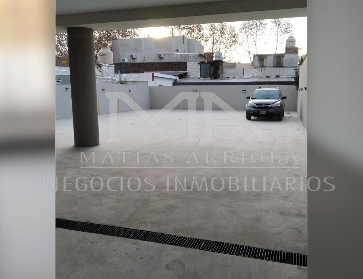 Departamento en Quilmes con Cochera 4