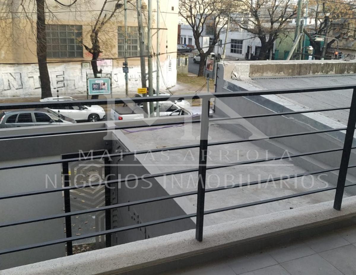 Departamento en Quilmes con Cochera 2