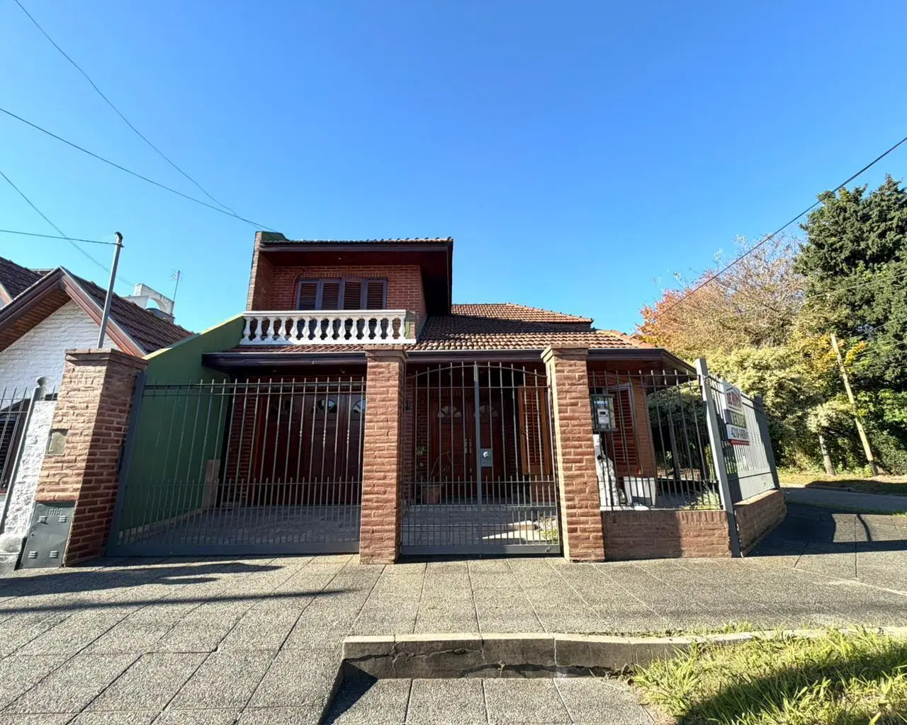 Casa en Barrio Los Cedros 1