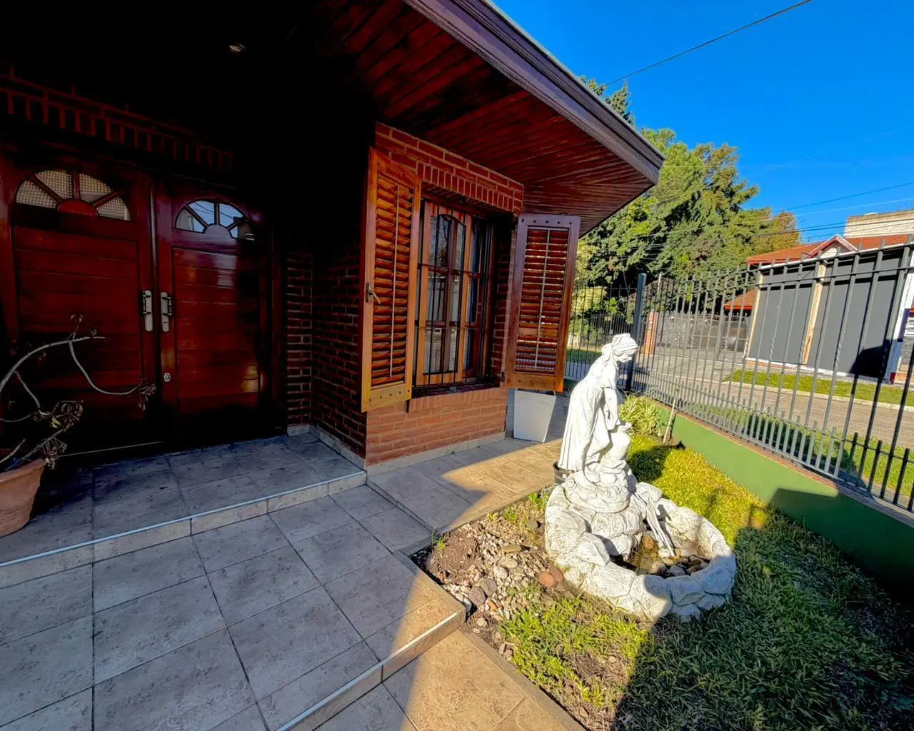 Casa en Barrio Los Cedros 2