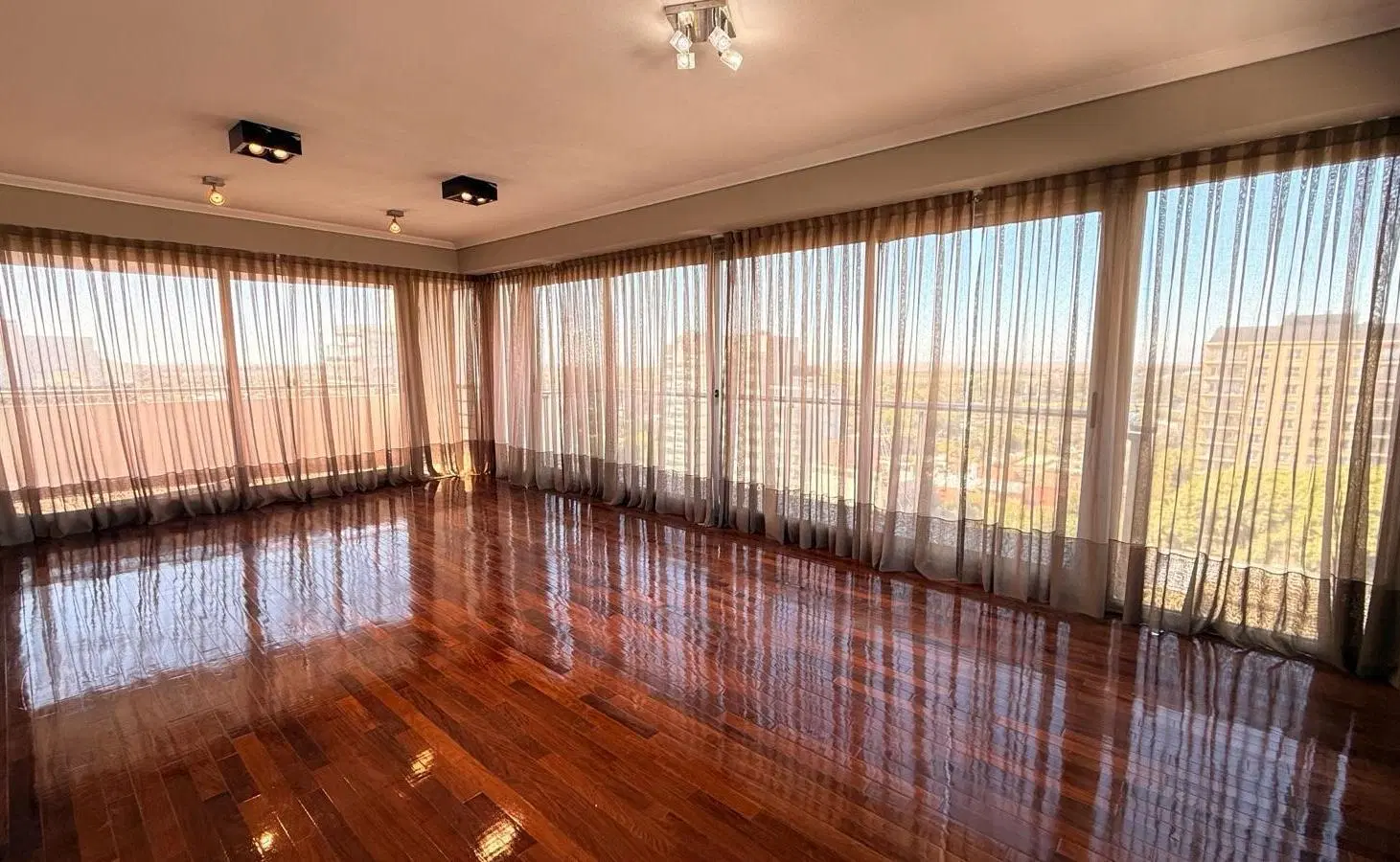 Piso 4 ambientes en Quilmes Centro - VENTA 3