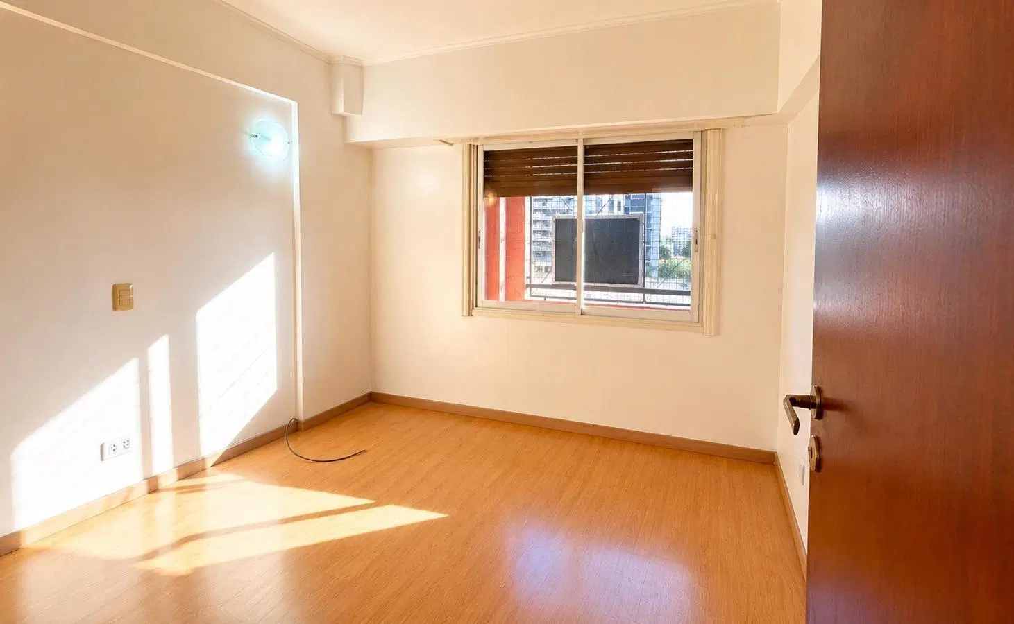 Venta Departamento 3 Ambientes con Cochera - Quilmes Centro 3