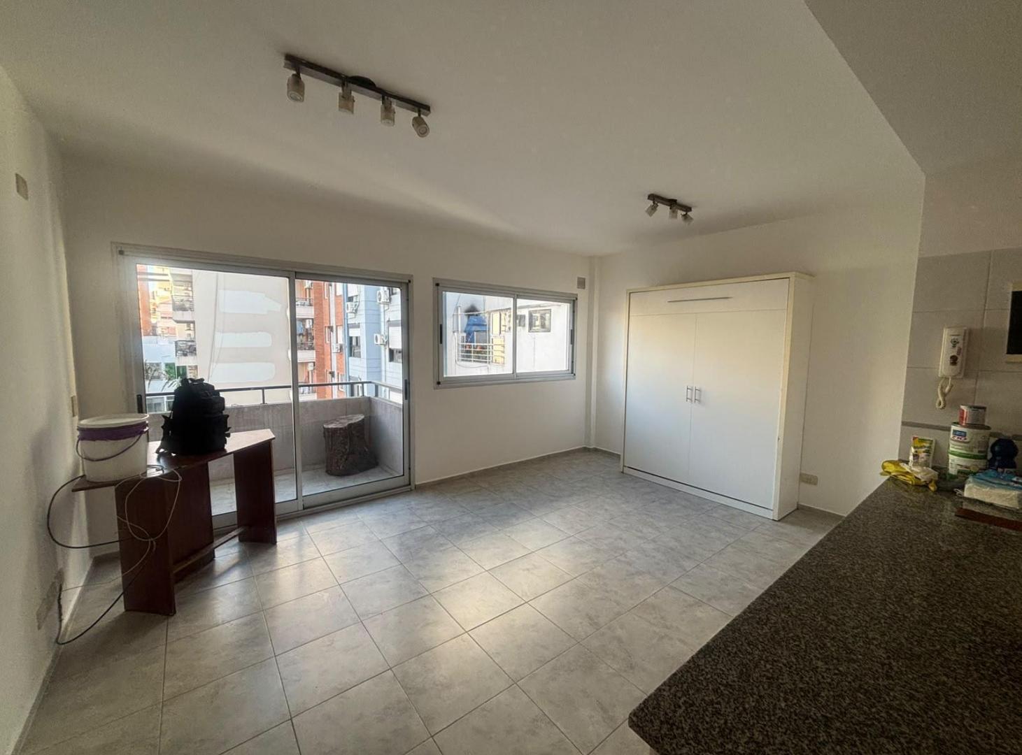 Foto de Departamento monoambiente en alquiler. Saavedra, imagen 2