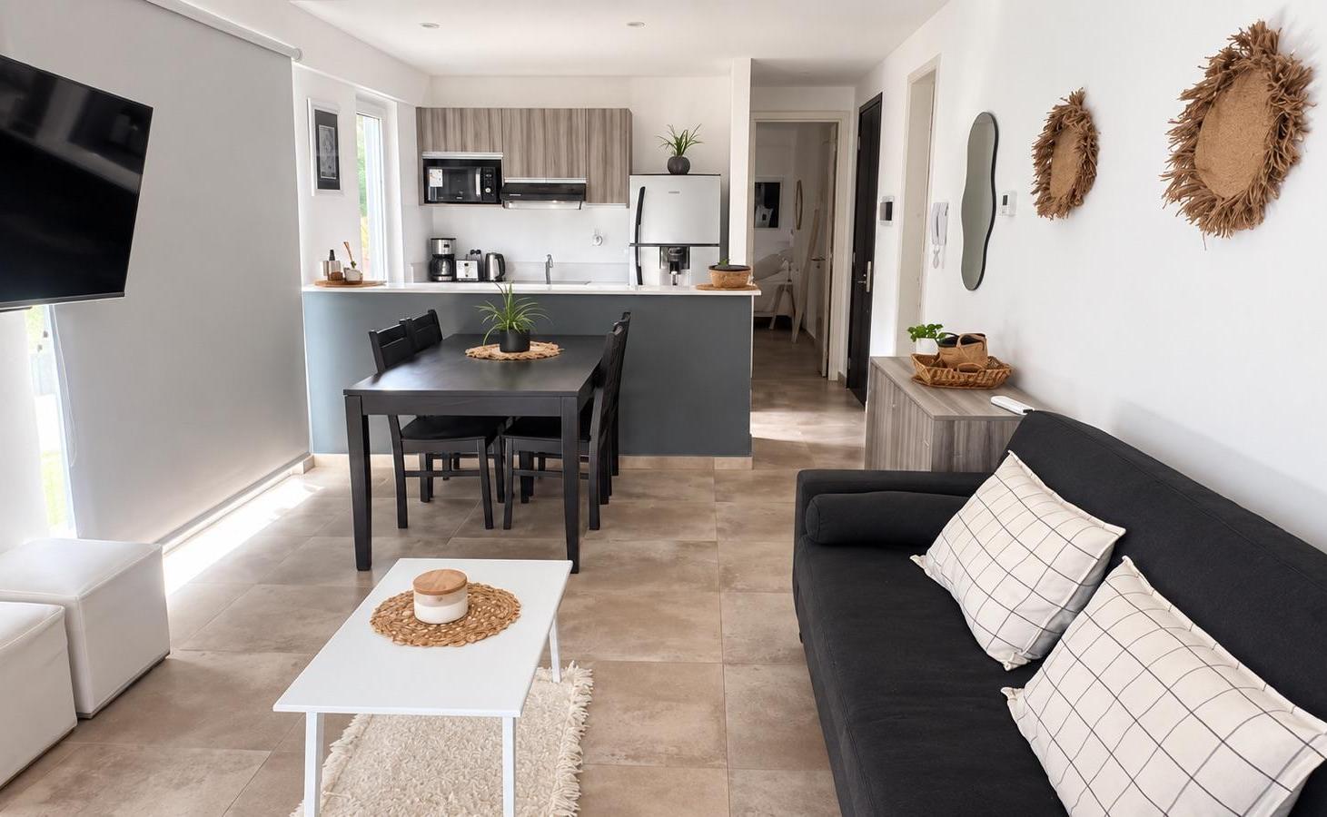Foto de Venta Departamento 2 ambientes con cochera en Renata Norte, Pinamar, imagen 2