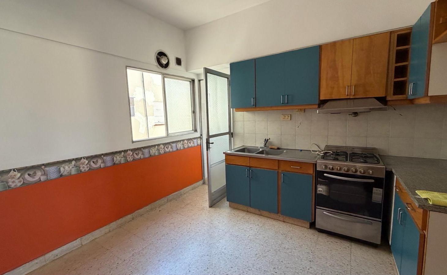 Foto de Alquiler Departamento 3 Ambientes Amplio Quilmes Centro, imagen 4