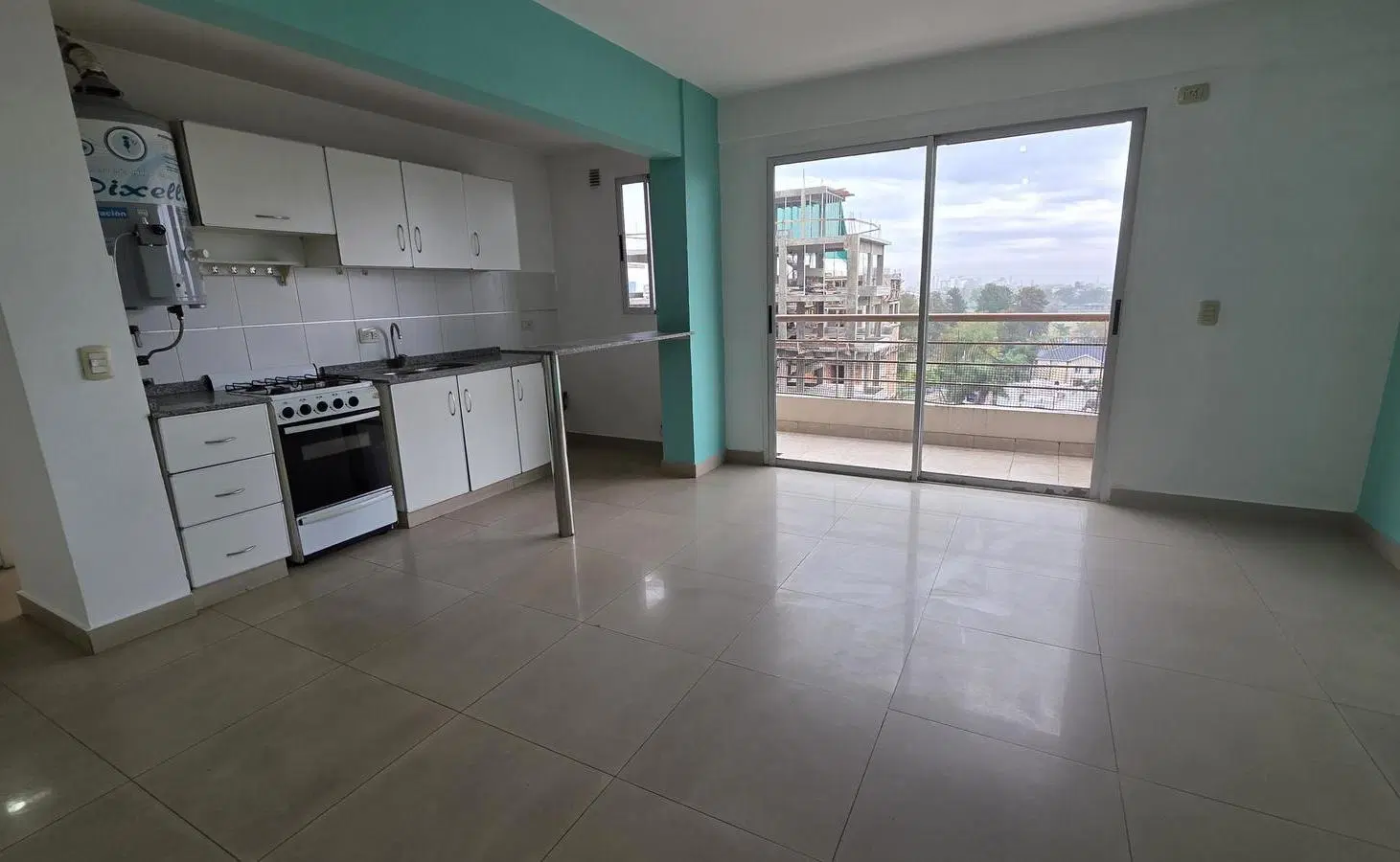 Departamento 2 Ambientes con Balcón y Cochera - Lanús Este 3