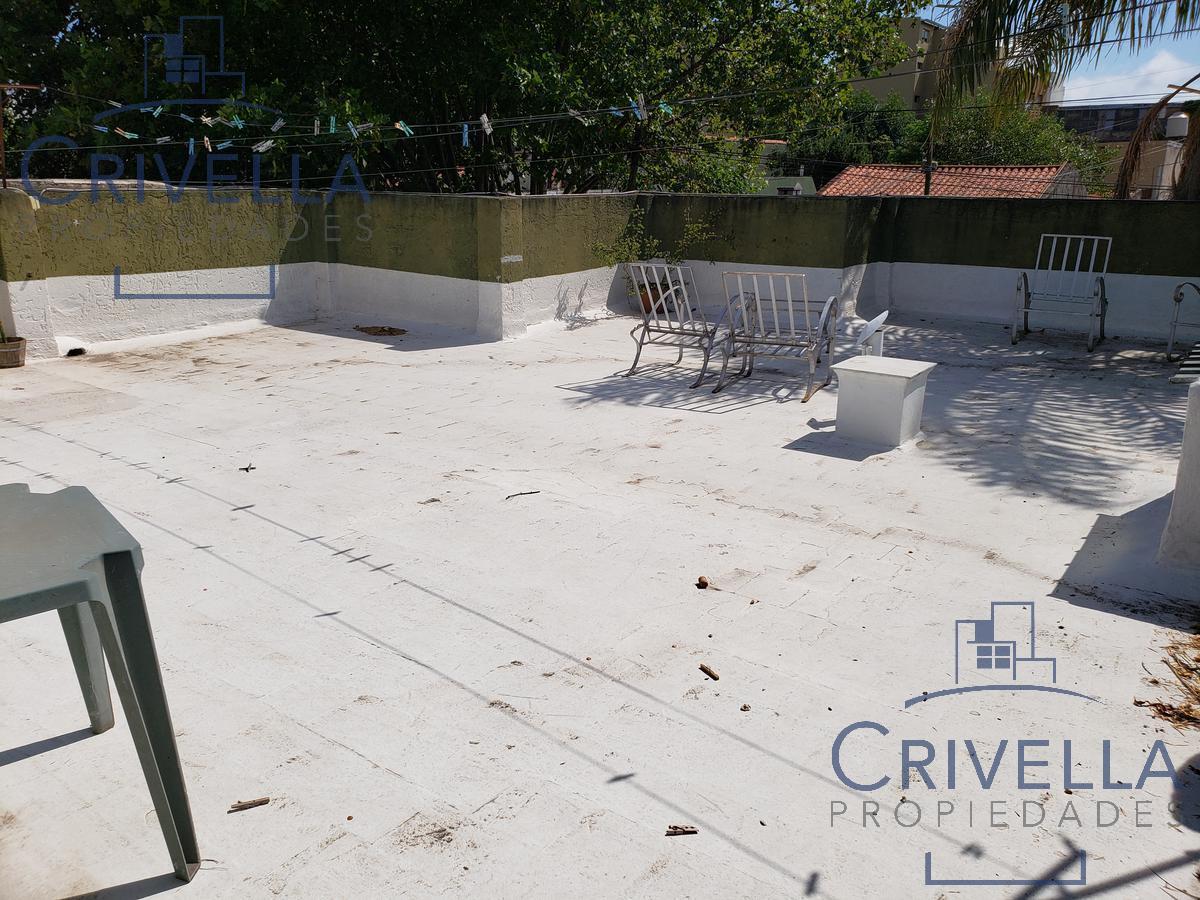 Casa 3 Ambientes con Patio, Cochera y Terraza en Venta - Bernal 3