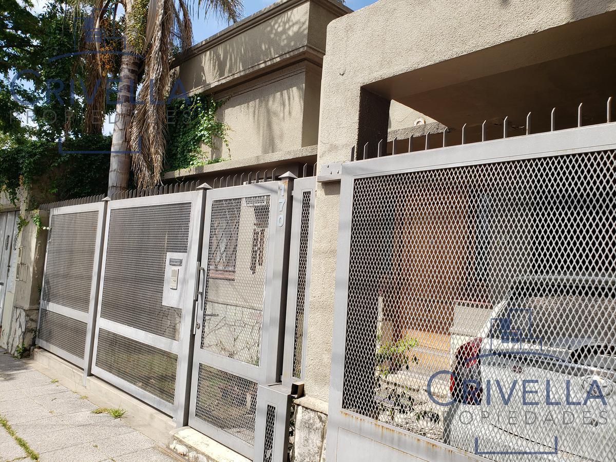 Casa 3 Ambientes con Patio, Cochera y Terraza en Venta - Bernal 5