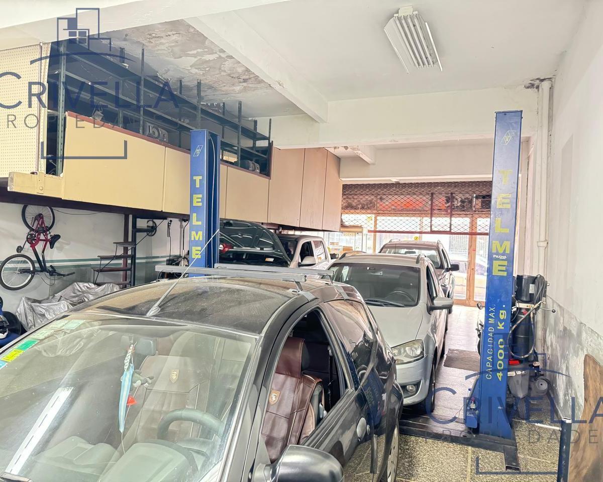 Local Comercial de 375 m² en Av Hipolito Yrigoyen 777 - Quilmes Centro 3