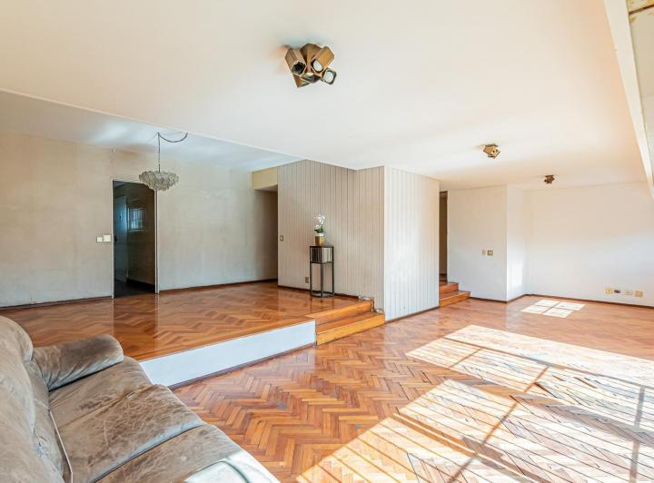 Oportunidad! Venta 5 ambientes con cochera 3