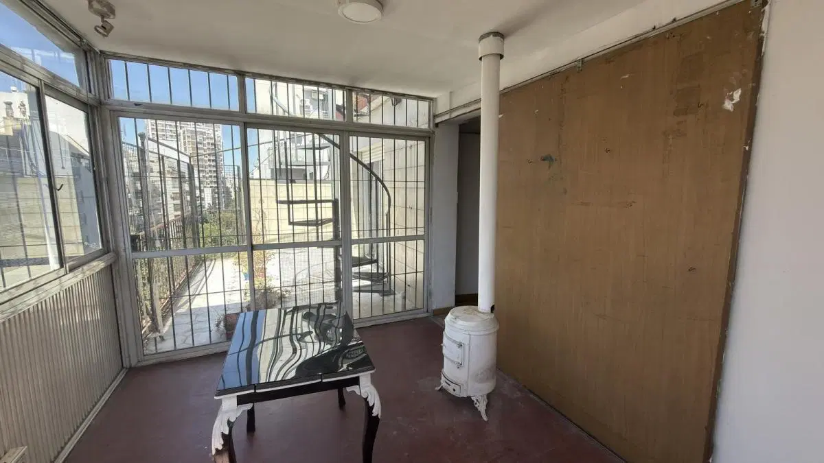 Departamento 3 ambientes con terraza propia 3