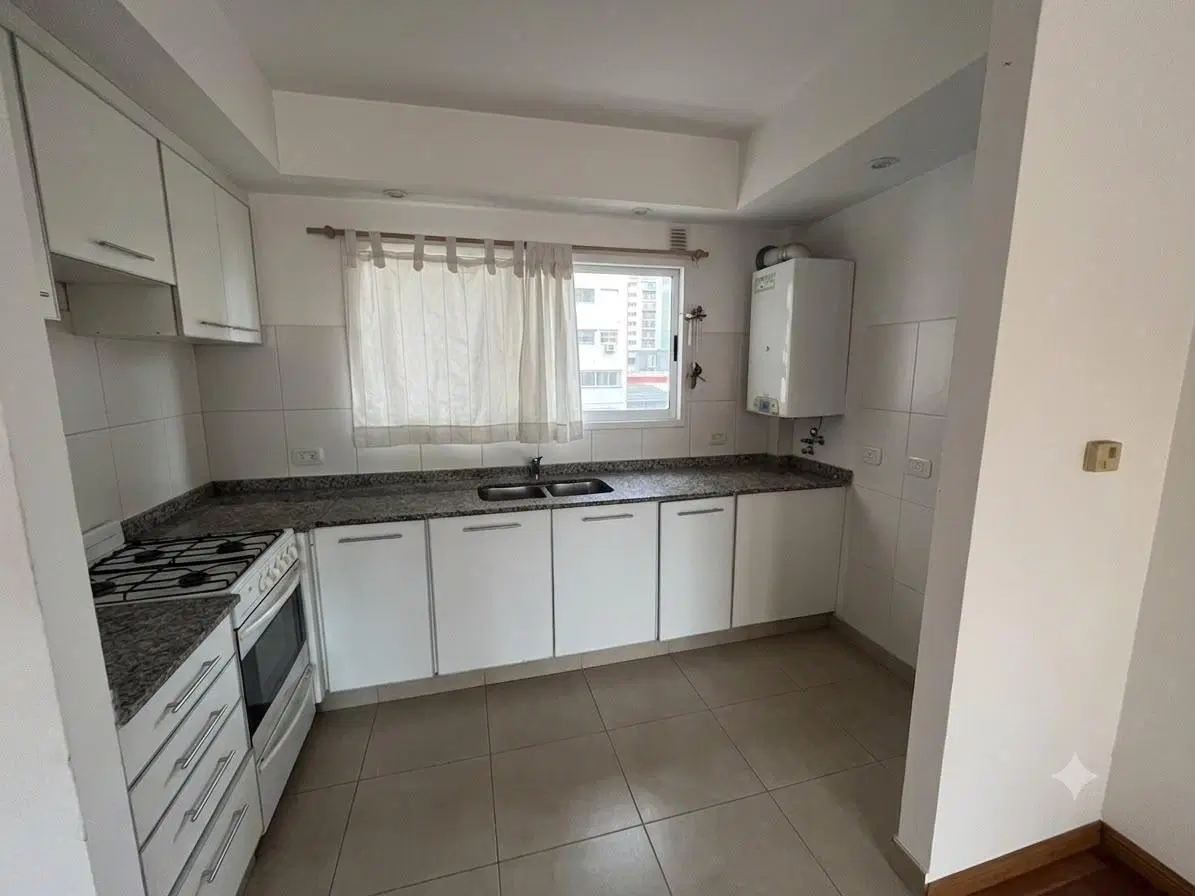 Departamento 3 ambientes con cochera en Villa Crespo 1