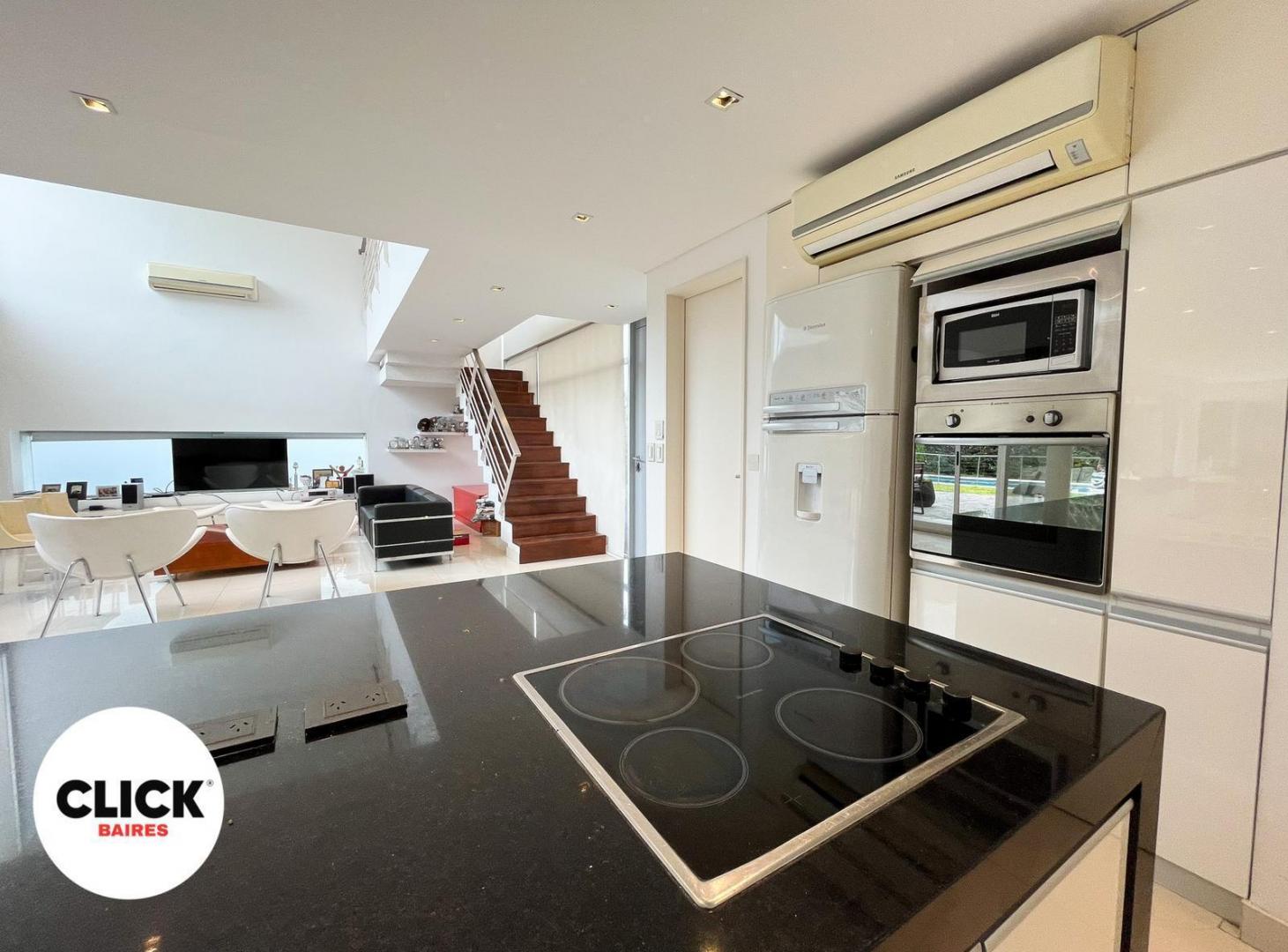 Foto de Casa 4 ambientes en Venta en el Country El Sosiego con vista al golf, imagen 4