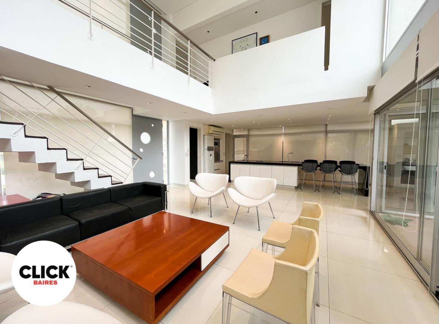 Foto de Casa 4 ambientes en Venta en el Country El Sosiego con vista al golf, imagen 1