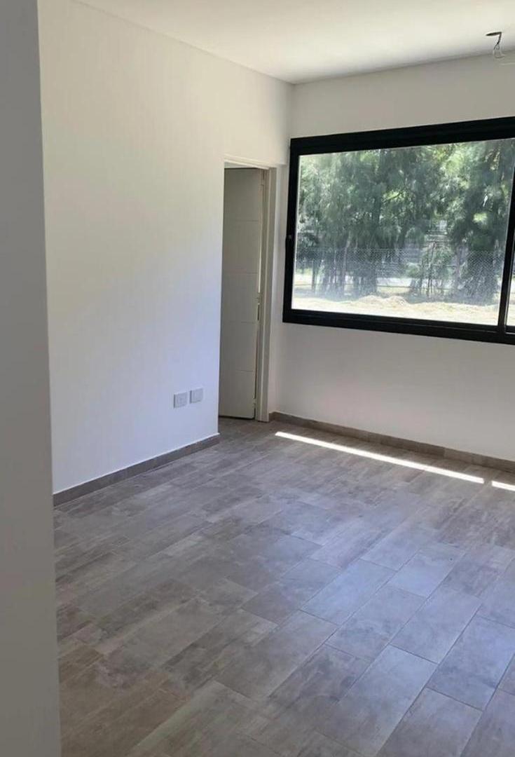 Foto de Casa VENTA/ALQUILER Barrio rpivado Santa Juana Canning JARDIN PILETA, imagen 2