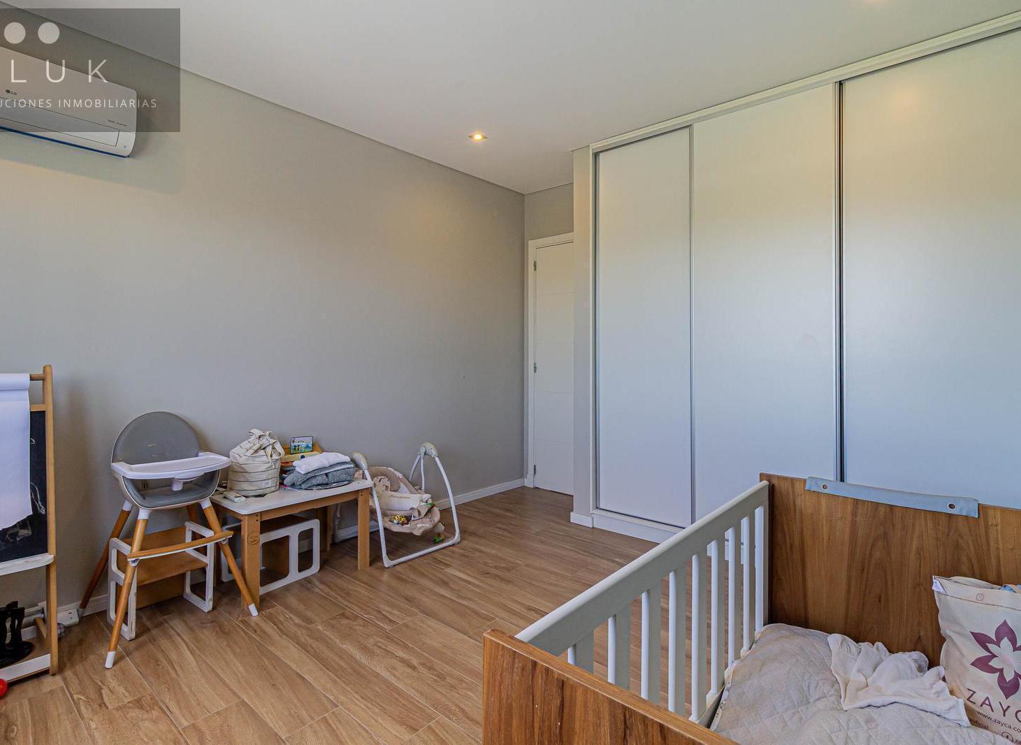 Foto de Casa en venta en barrio privado El Rebenque jardin parrilla pielta, imagen 3