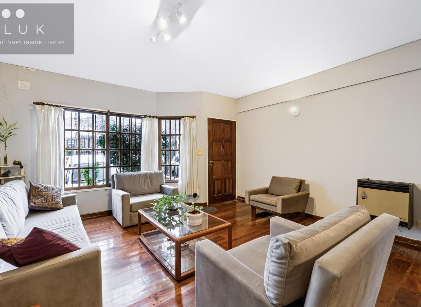 Foto de Casa con jardin venta Villa Urquiza, imagen 3